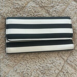 Kut from the Kloth wallet